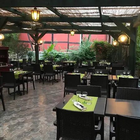Auberge Du Tisserand 3*