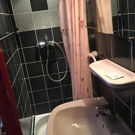 Отель Auberge Du Tisserand Gommersdorf