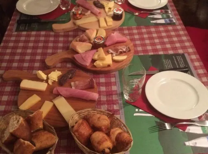 Auberge Du Tisserand